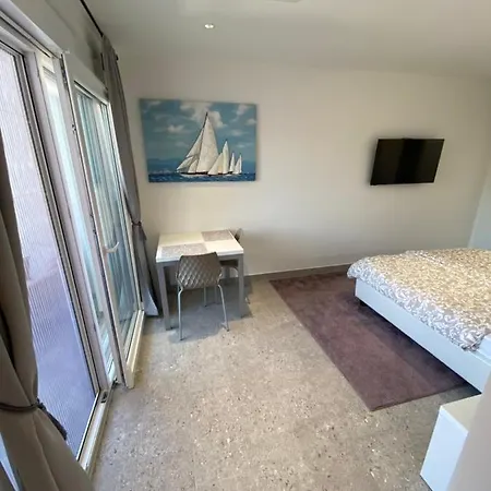 Apartament Kumenat Biograd Na Moru