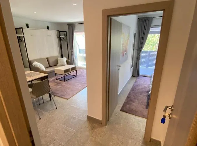 Kumenat Apartman Biograd Na Moru