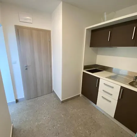 Kumenat Apartment