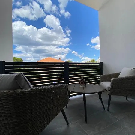 Kumenat Biograd Na Moru