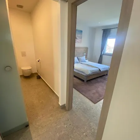 Kumenat Biograd Na Moru