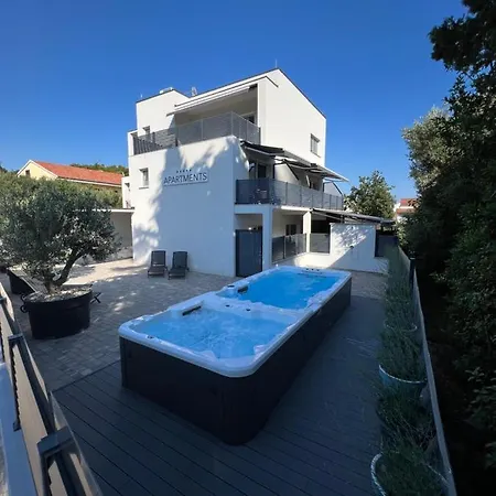 Apartment Kumenat
